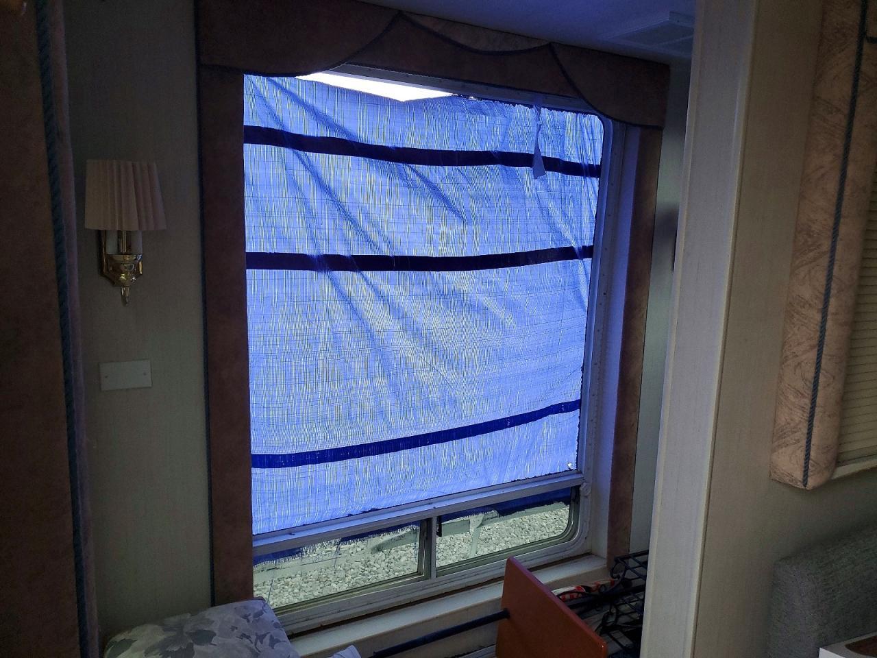 2002 Alfa Romeo Travel Trailer