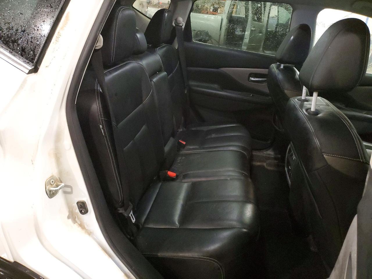 2019 Nissan Murano s