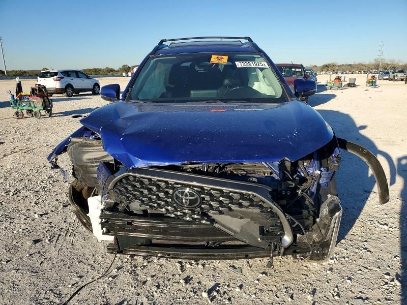 2024 Toyota Corolla Cross xle