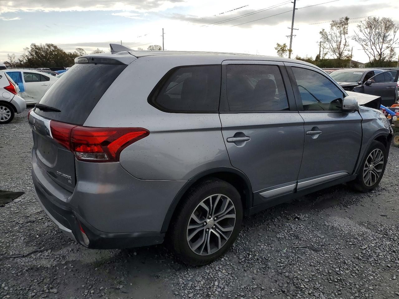 2017 Mitsubishi Outlander se