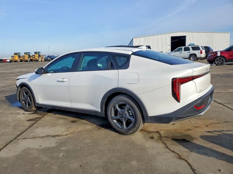 2025 KIA K4 lx