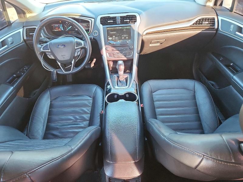 2016 Ford Fusion se Hybrid