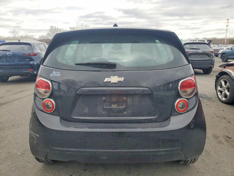 2013 Chevrolet Sonic ls