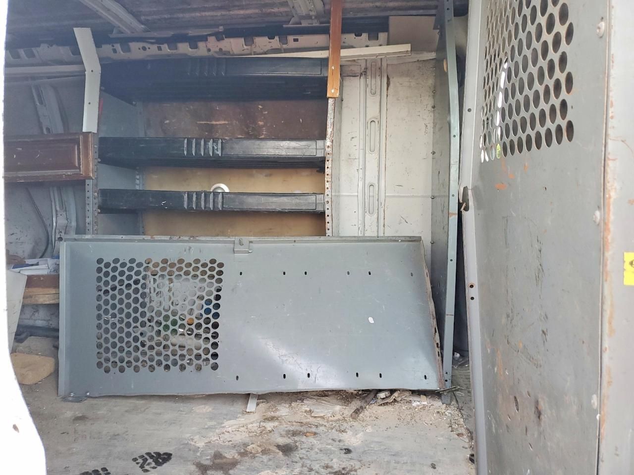 2005 Chevrolet Express 1500 Delivery Van