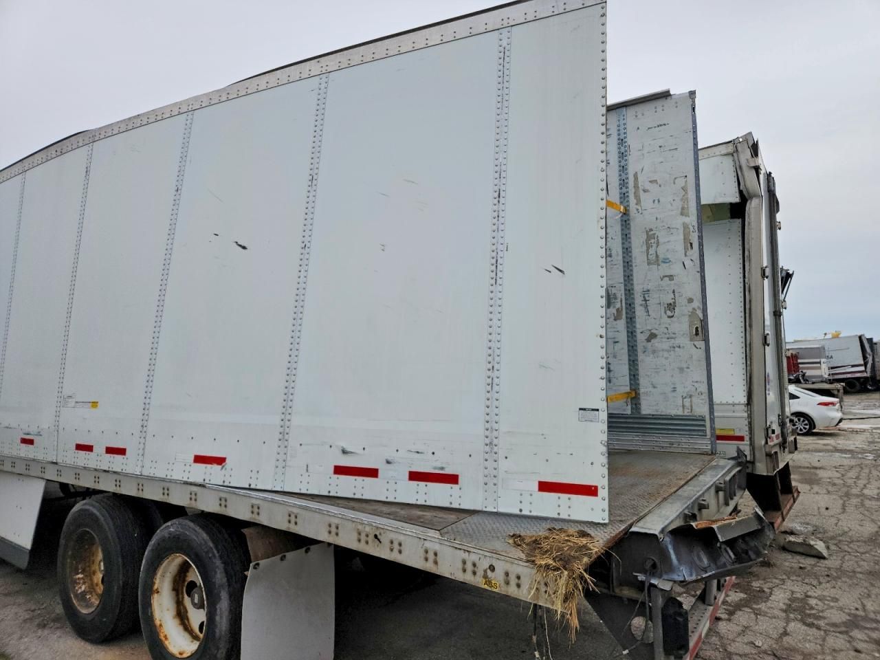 2013 Wabash Dvcvhpc DRY Van Trailer