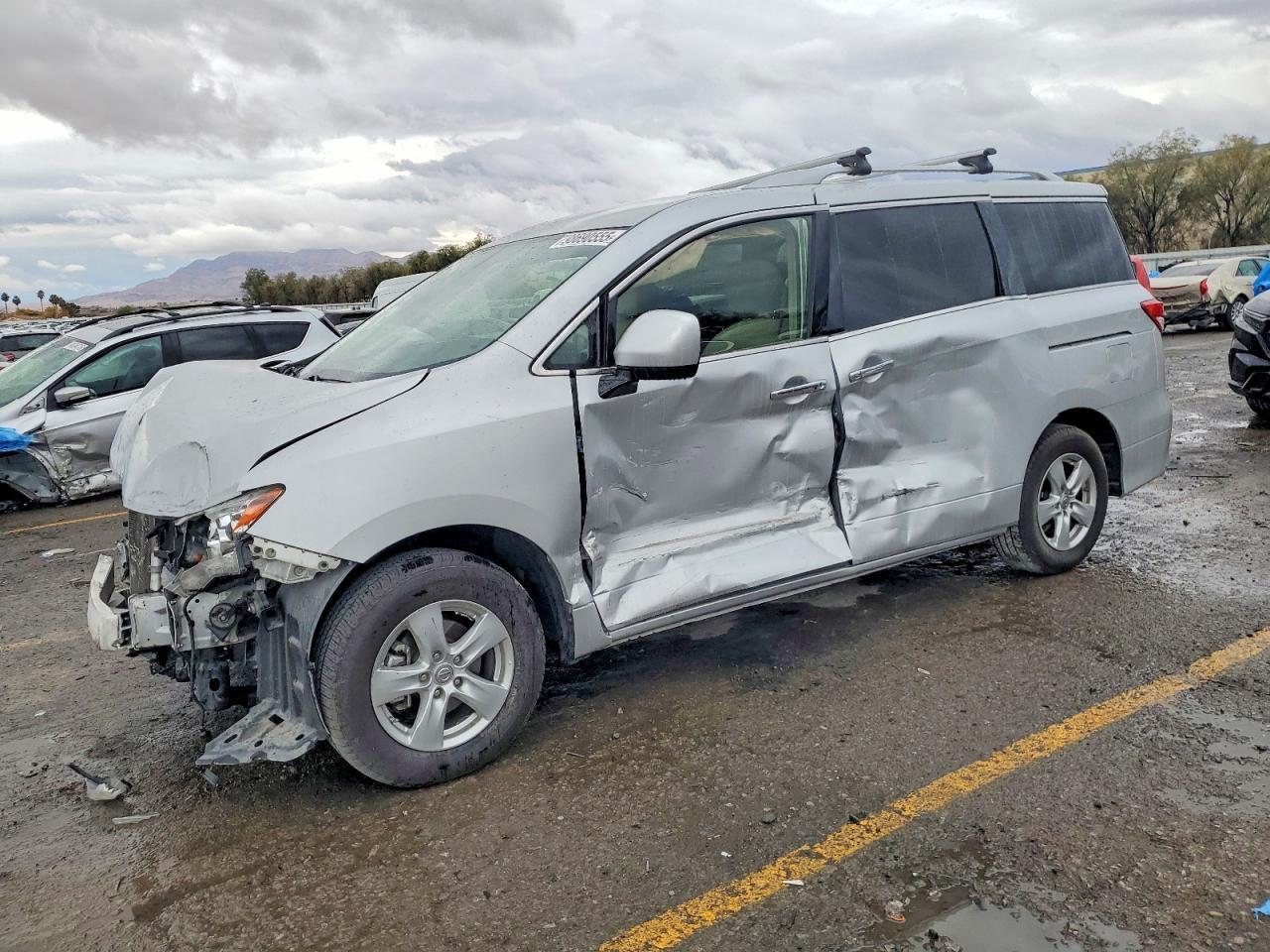 2016 Nissan Quest s