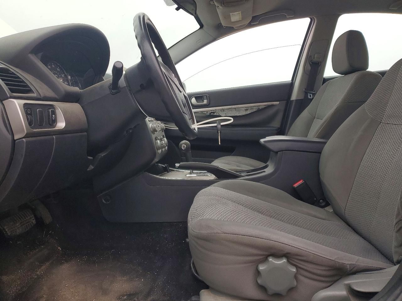 2011 Mitsubishi Galant fe