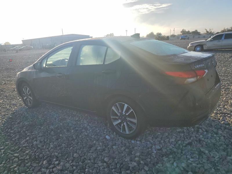 2023 Nissan Versa sv