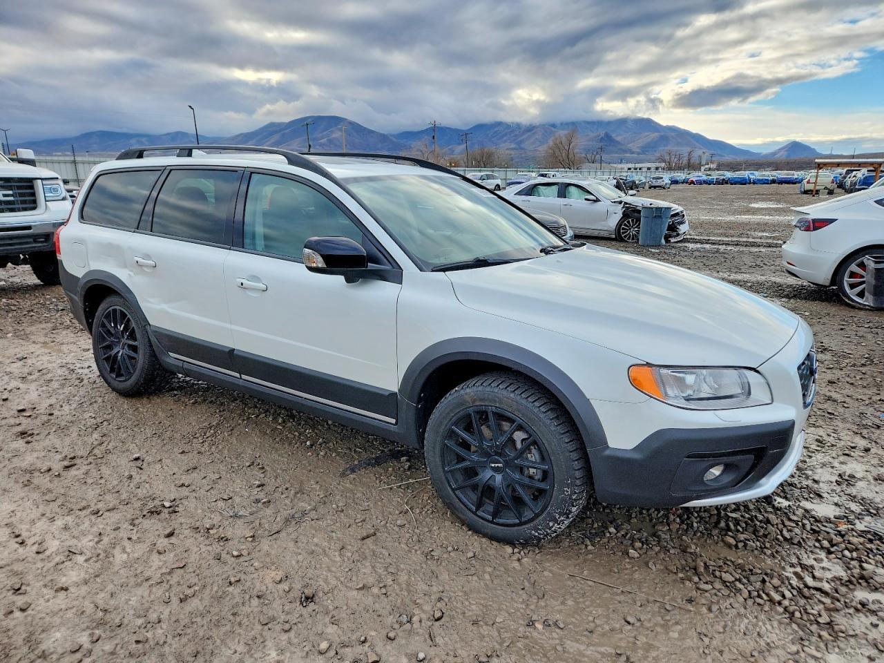 2016 Volvo Xc70 T5 Classic Platinum