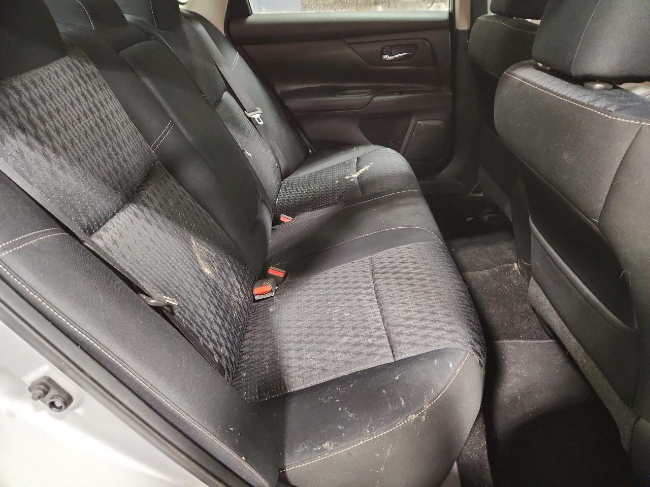 2017 Niss Altima 2.5