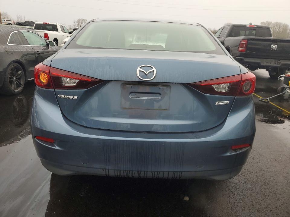 2016 Mazda 3 Sport
