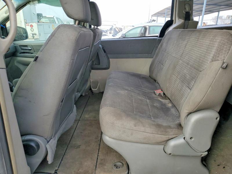 2008 Chrysler Town & Country lx
