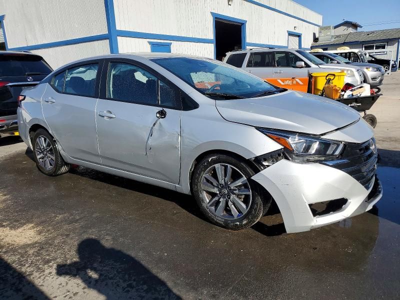 2024 Nissan Versa sv