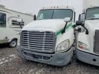 2013 Freightliner Cascadia Semi Truck