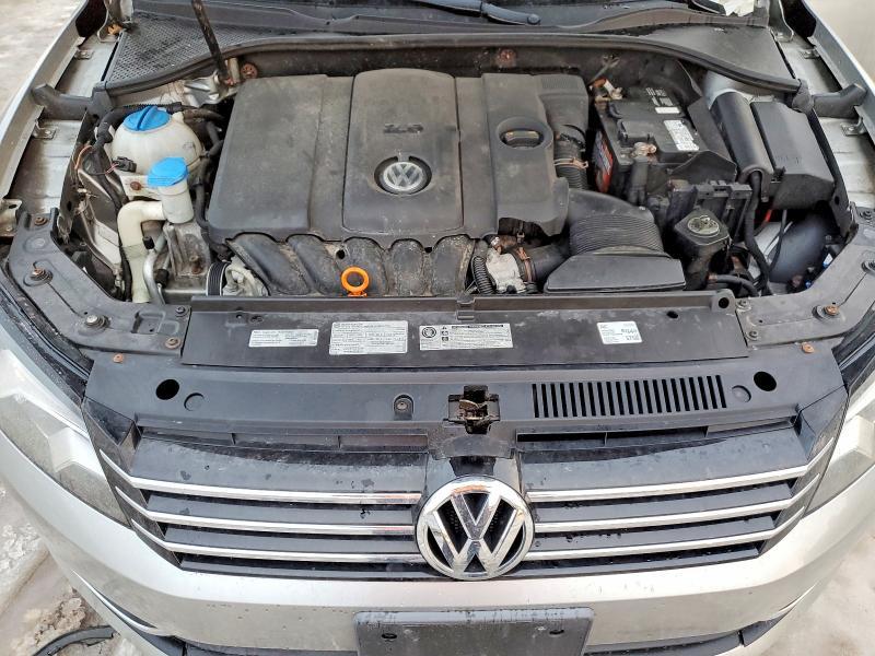 2013 Volkswagen Passat se