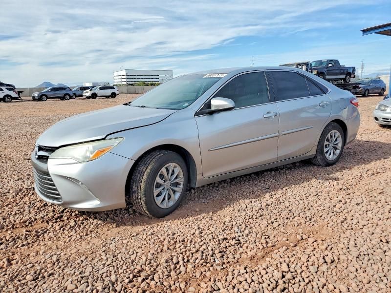 2017 Toyota Camry le