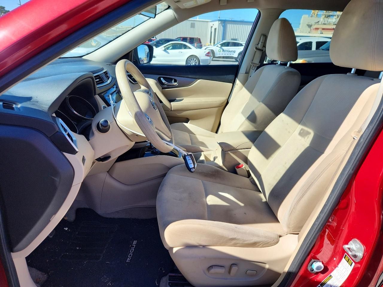 2015 Nissan Rogue s