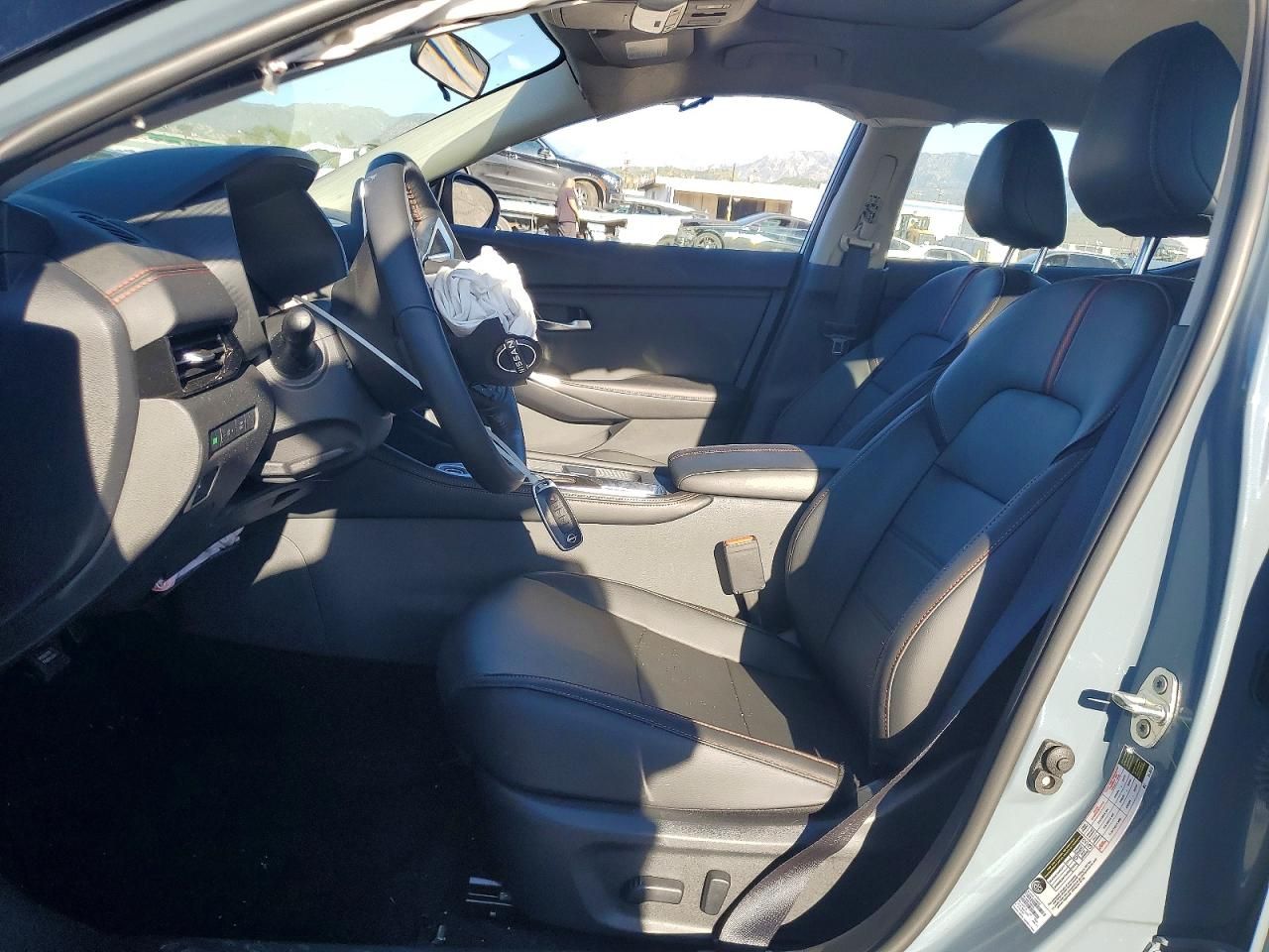 2025 Nissan Sentra sr