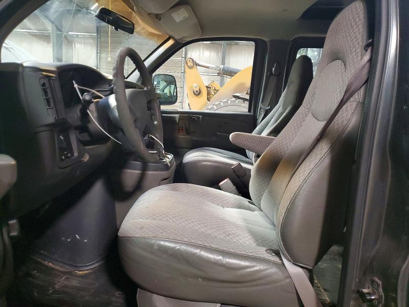 2003 Chevrolet Express G1500 Delivery van