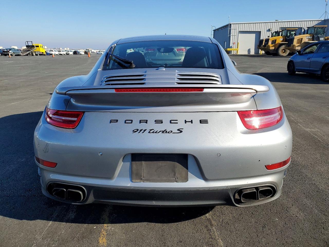2014 Porsche 911 Turbo