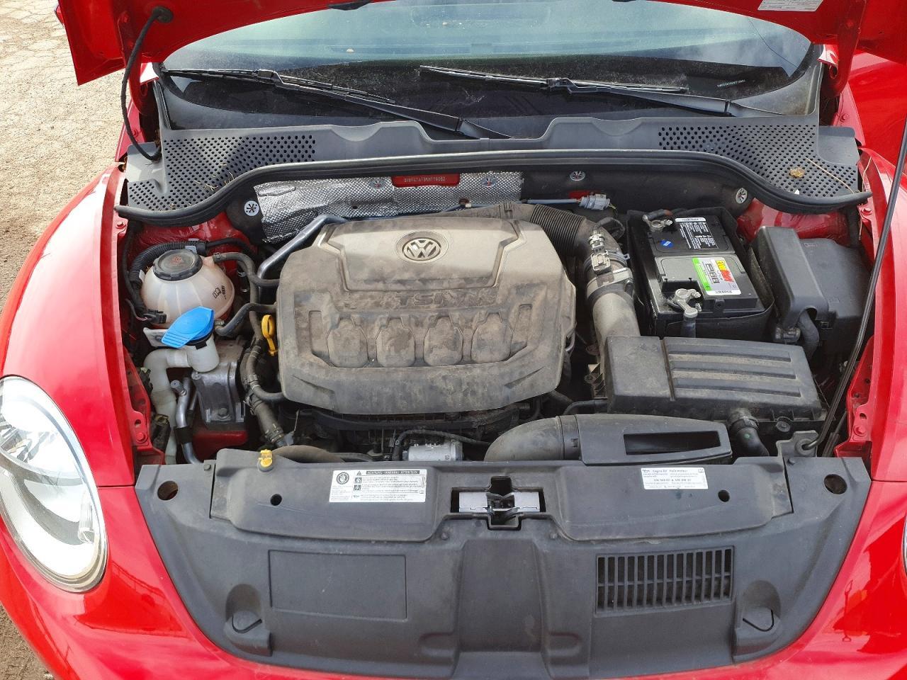2019 Volkswagen Beetle s