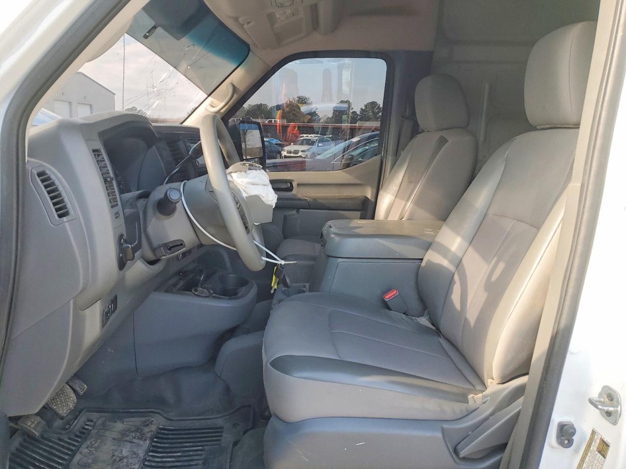 2021 Nissan NV 2500 Delivery Van