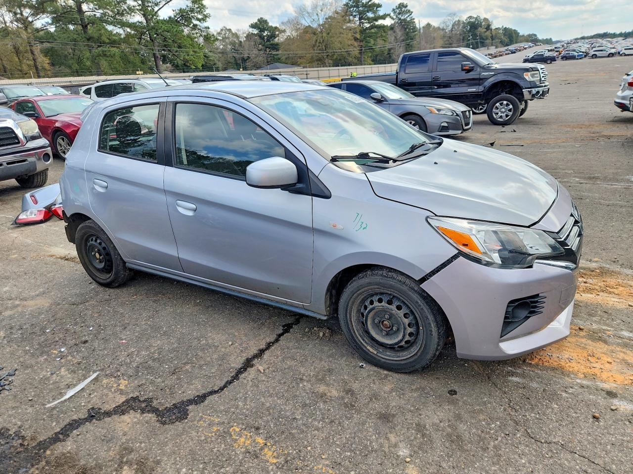 2021 Mitsubishi Mirage es