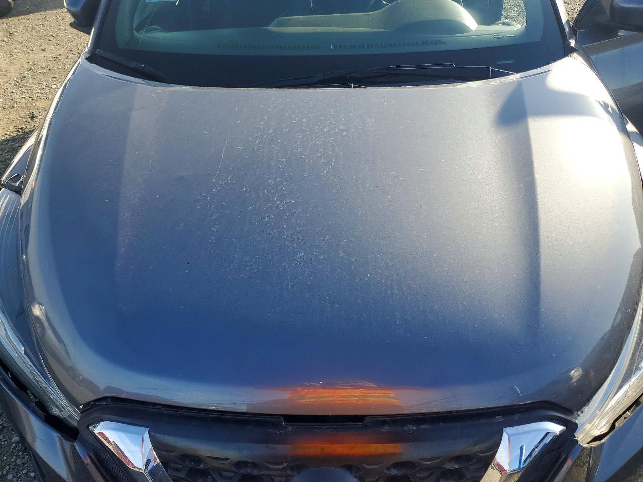 2019 Nissan Kicks s