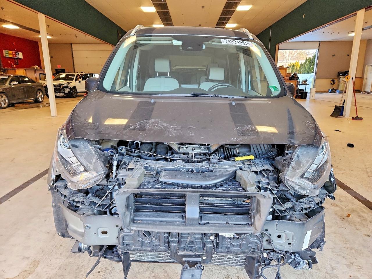 2022 Ford Transit Connect Titanium