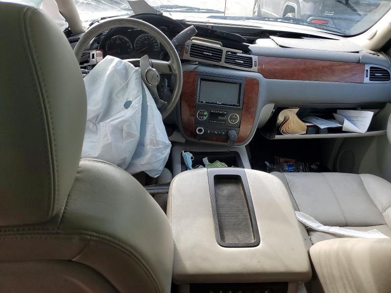 2011 Chevrolet Tahoe C1500 lt