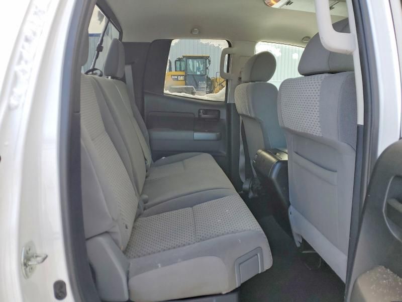 2012 Toyota Tundra Double cab SR5