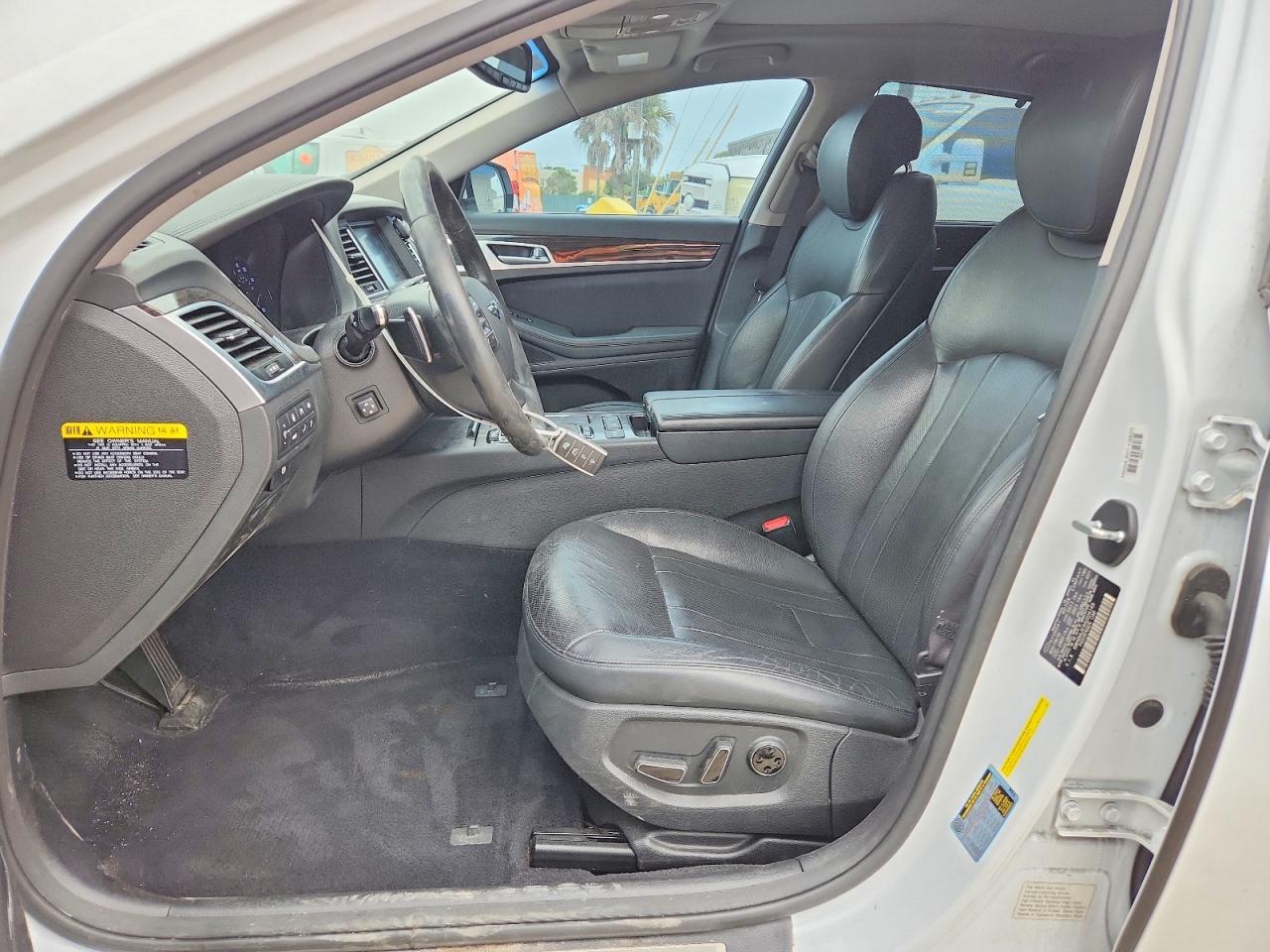 2017 Genesis G80 Base