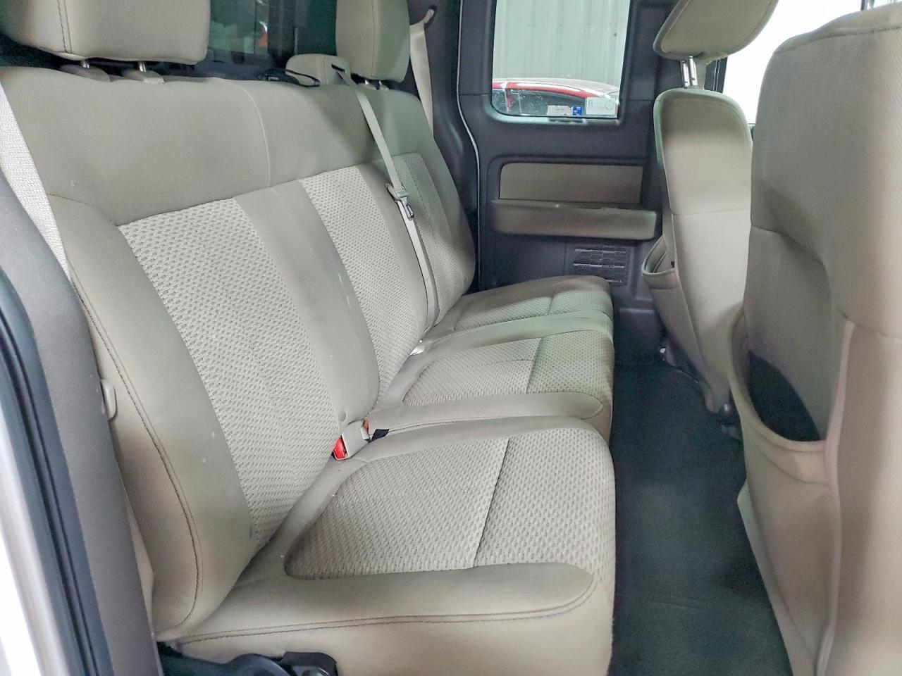 2010 Ford F150 Super cab