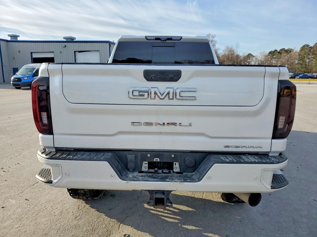2020 GMC Sierra K2500 Denali