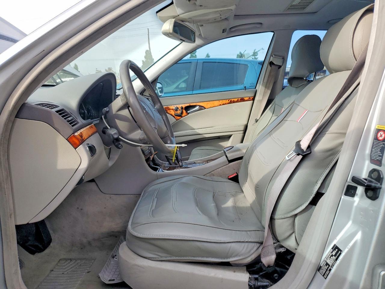 2004 Mercedes-Benz E 320