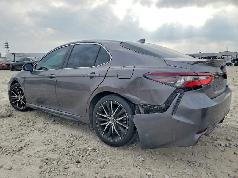 2021 Toyota Camry se