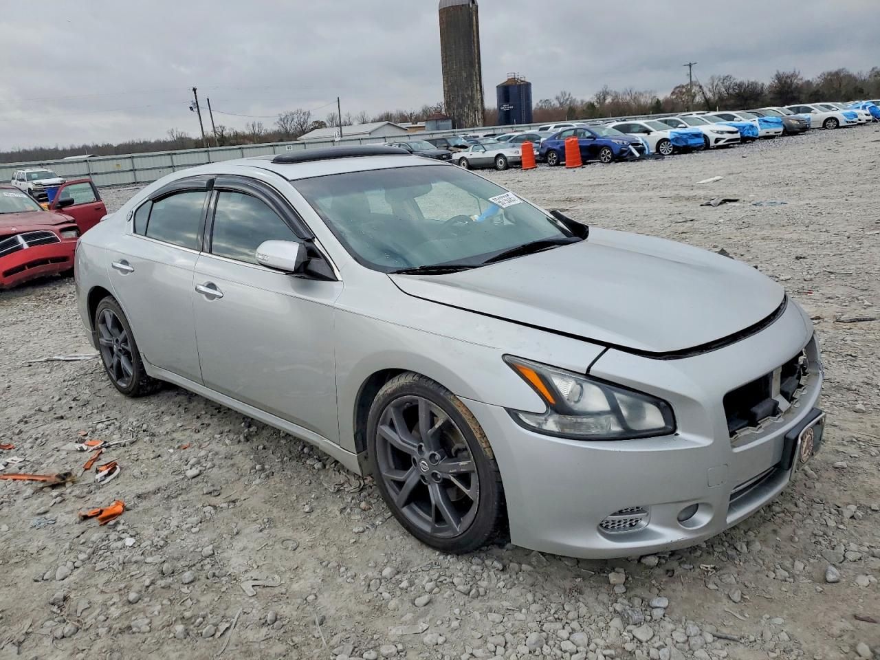 2013 Nissan Maxima s