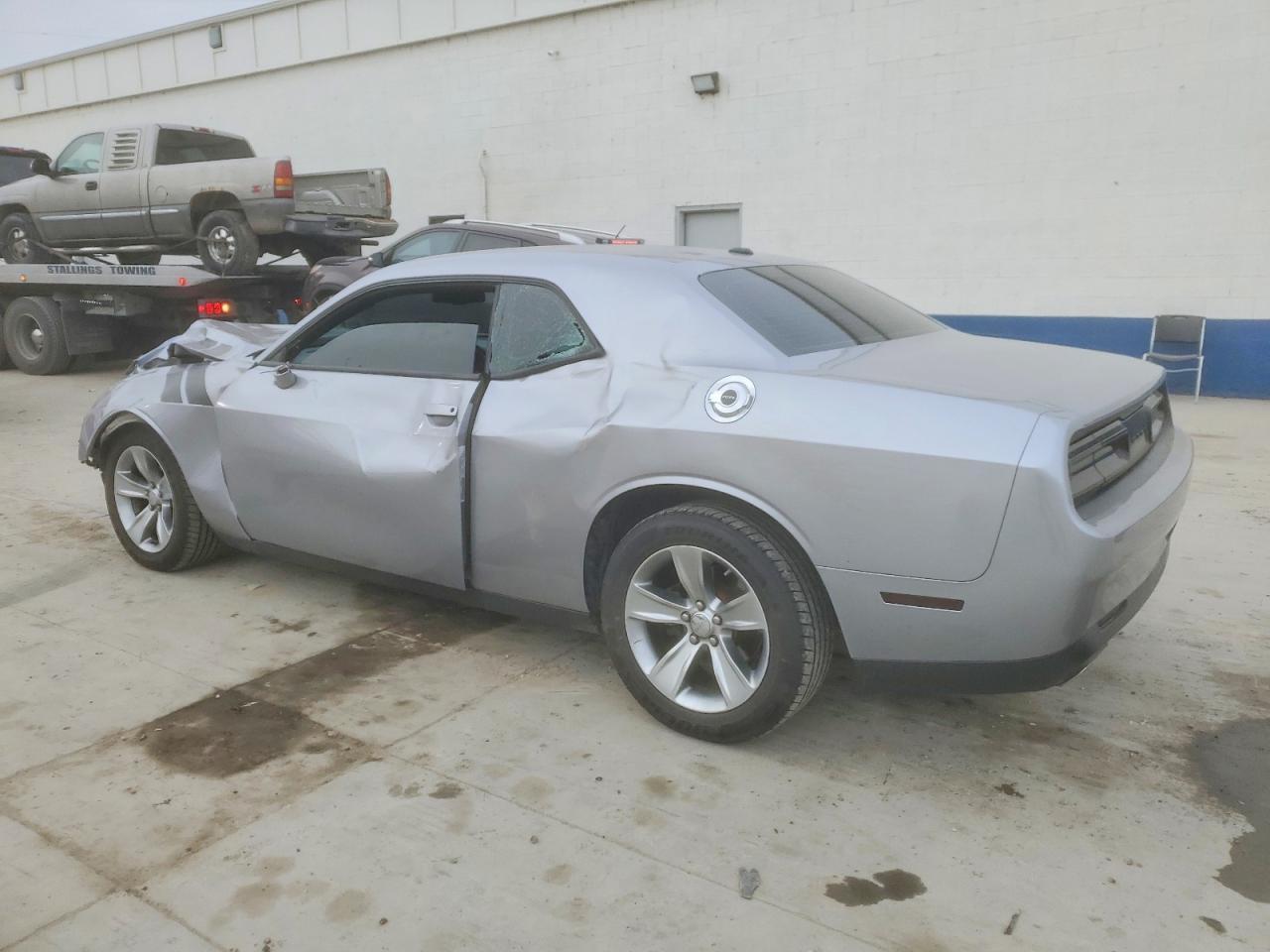 2016 Dodge Challenger sxt