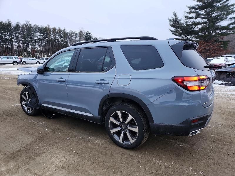 2025 Honda Pilot Touring