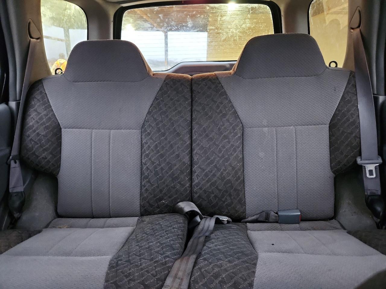 2001 Nissan Xterra xe