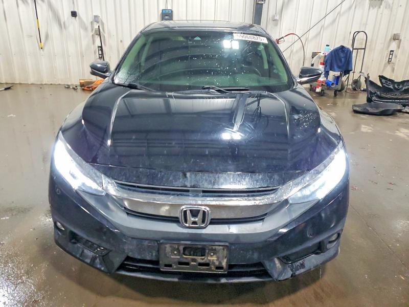 2018 Honda Civic Touring