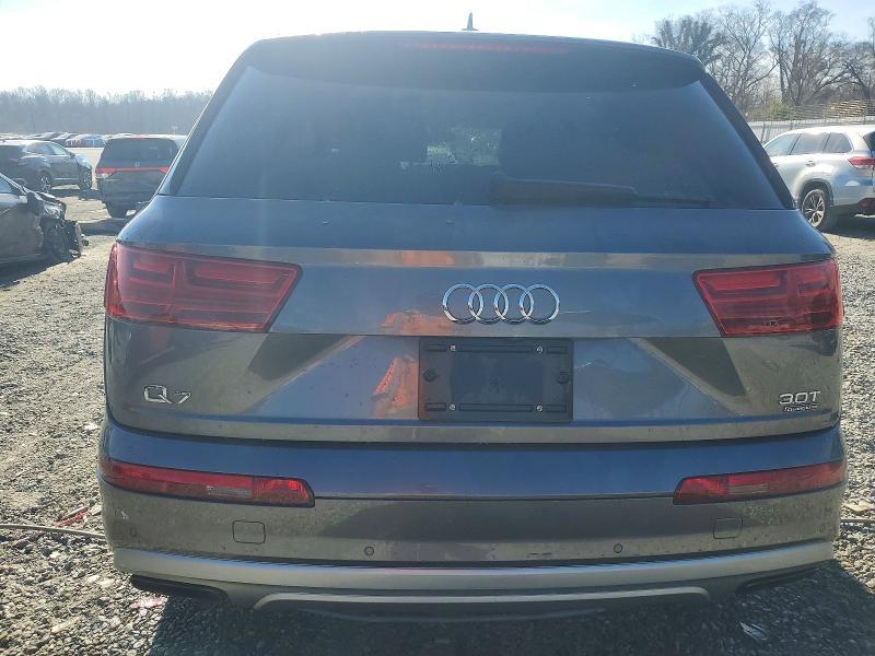 2018 Audi Q7 Premium Plus
