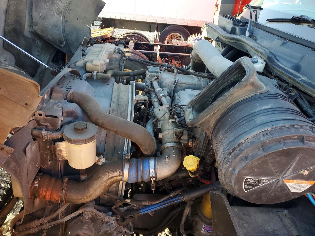 2013 International Prostar Semi Truck