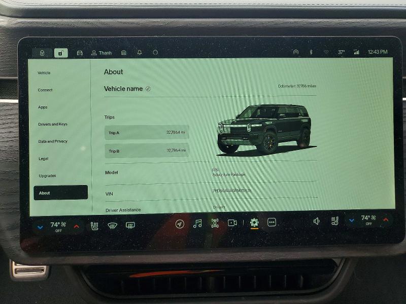 2023 Rivian R1S Adventure
