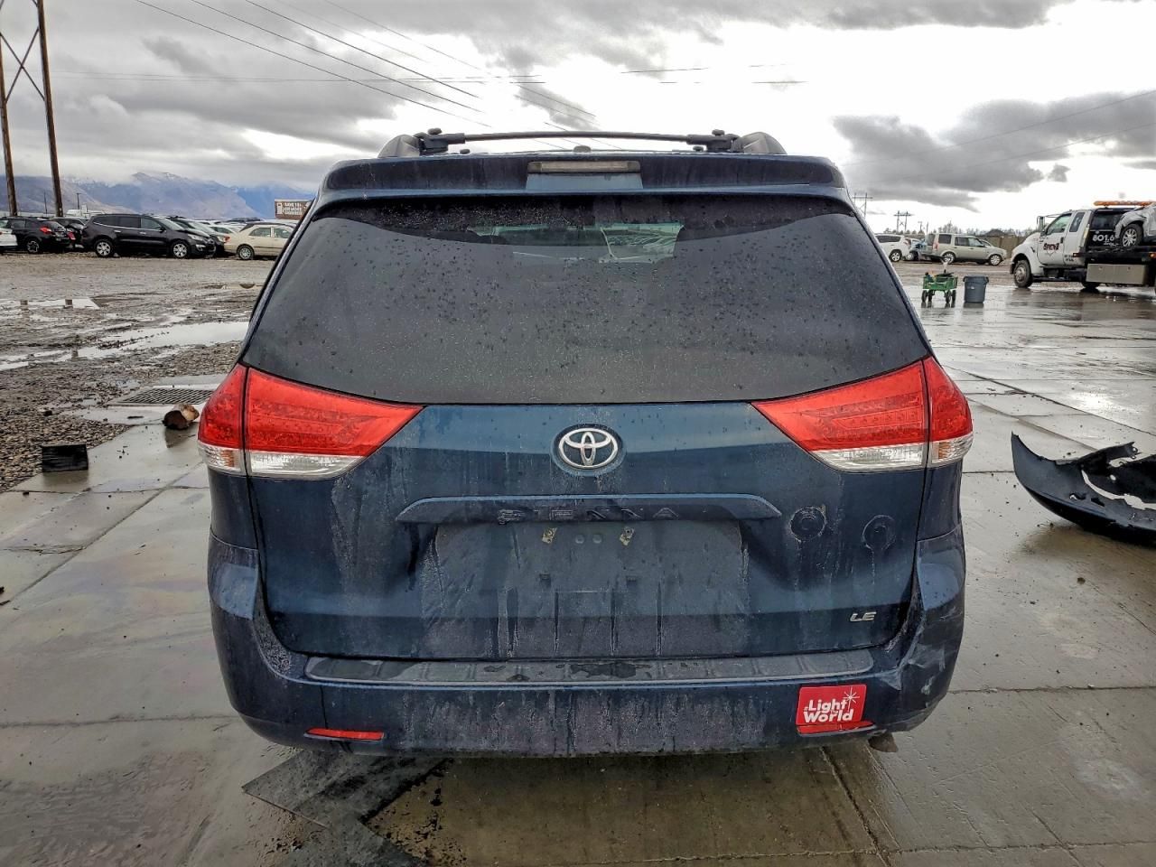 2012 Toyota Sienna le