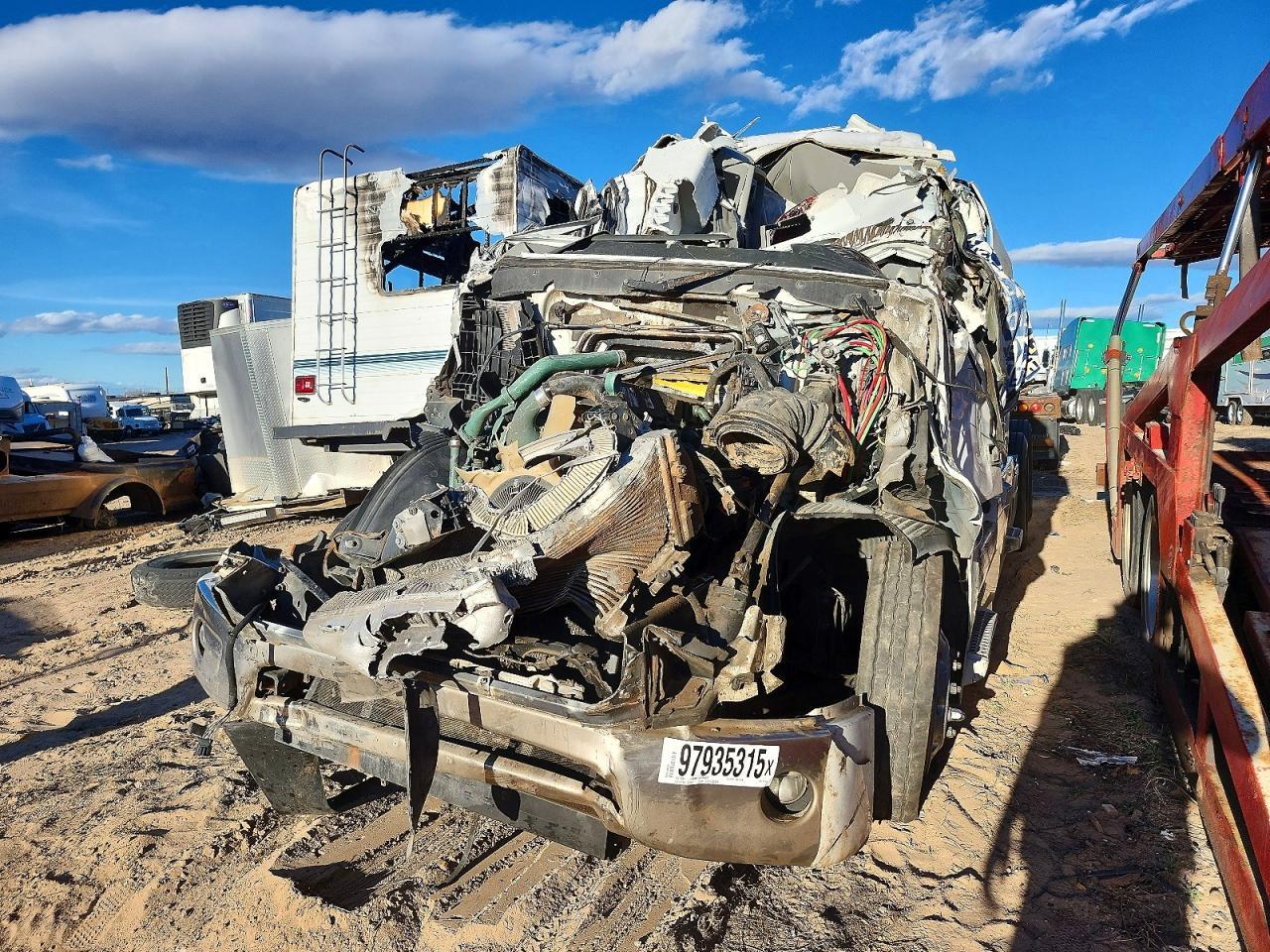 2020 Volvo VNR Semi Truck