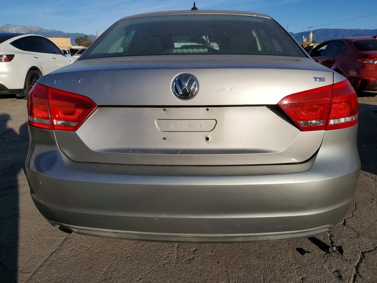 2014 Volkswagen Passat s