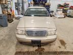 2000 Ford Crown Victoria