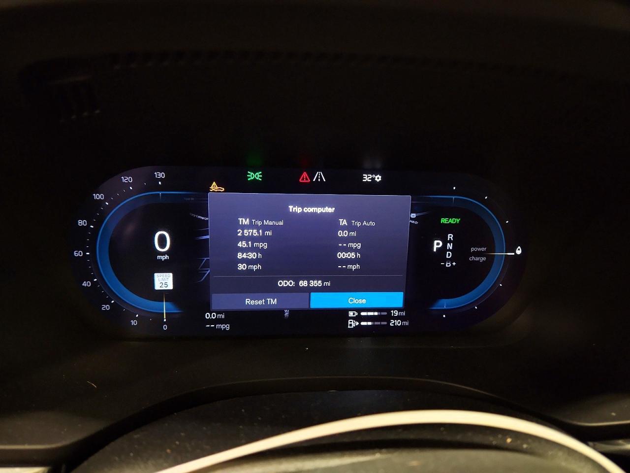 2022 Volvo Xc60 T8 Recharge Inscription Express