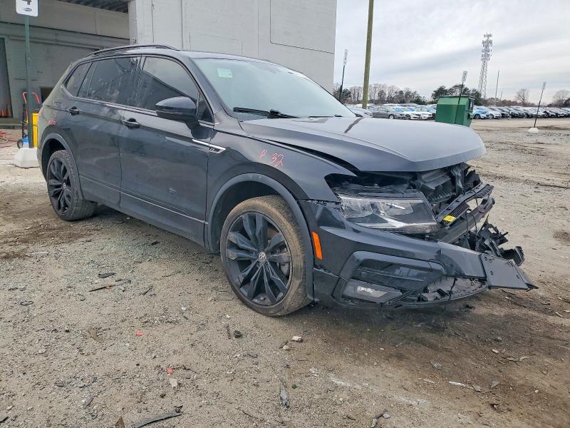 2021 Volkswagen Tiguan se